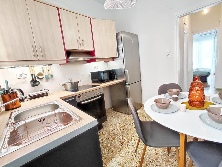 As ✓Two Bedroom Apartment In Thissio Афины Экстерьер фото